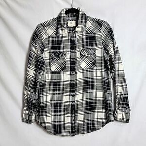 🖤5/$20🖤 I LOVE H81.. plaid flannel..